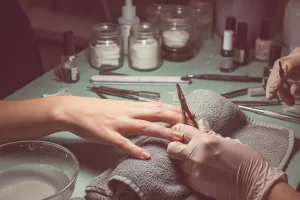 5 Nail Salon Red Flags That Could Harm Your Health
