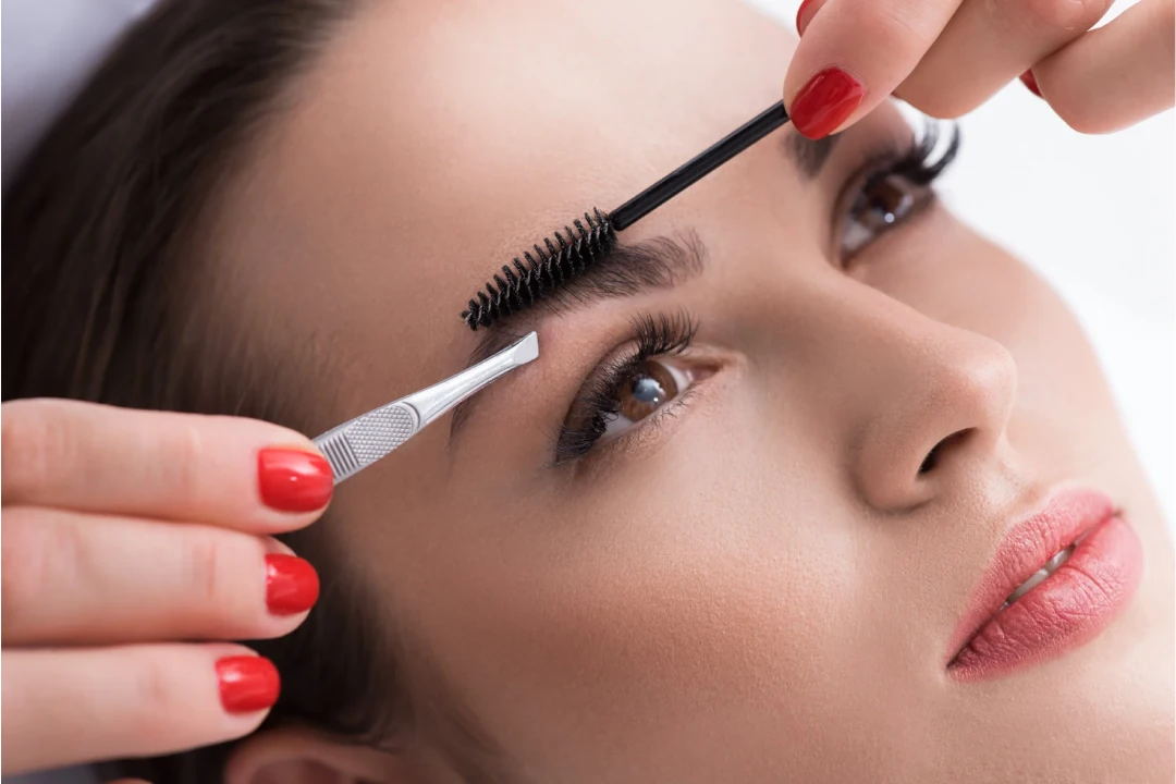 Facial Waxing & Tinting