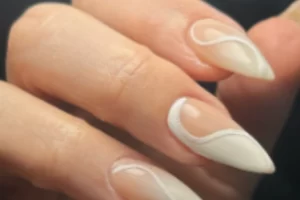 What Are Acrylic Nails?