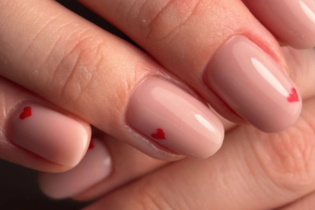 What Is a Russian Manicure